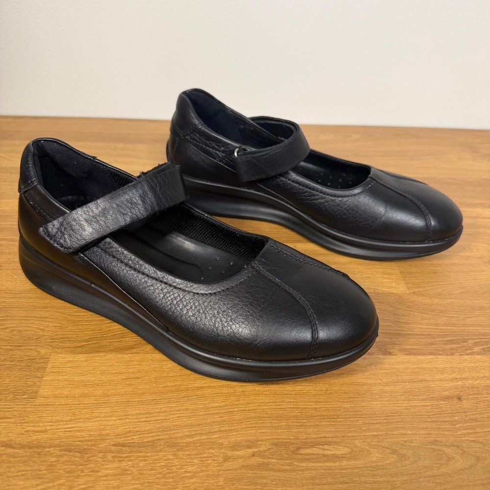 ECCO Black Leather Mary Jane Flat Shoes Adjustable Strap 20713301001 Womens 7 38